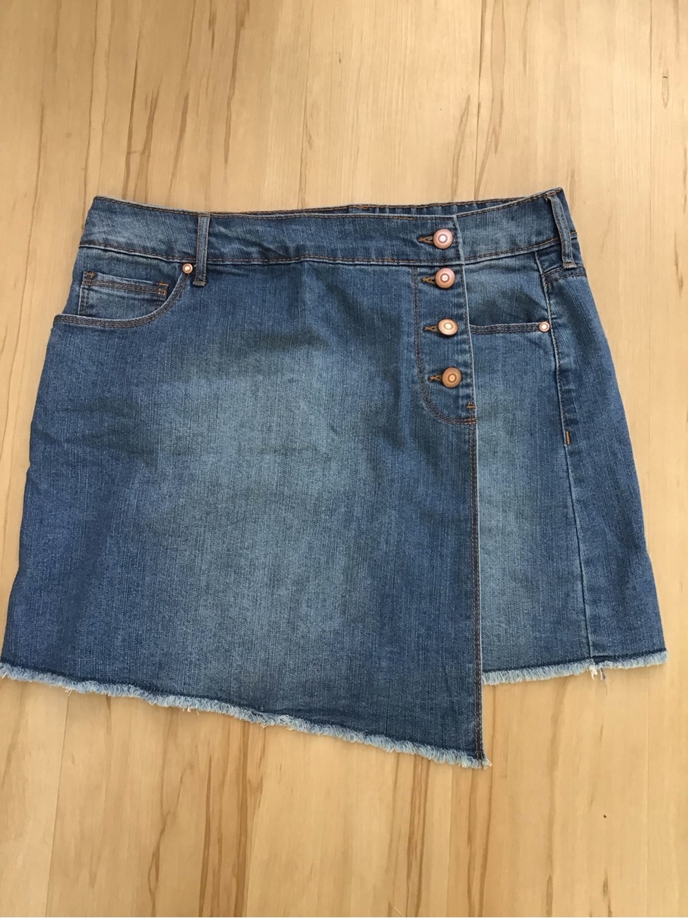Blue Jean Denim Asymmetrical Wrap Faded Frayed Mini Skirt Sz 9 Military Buttons